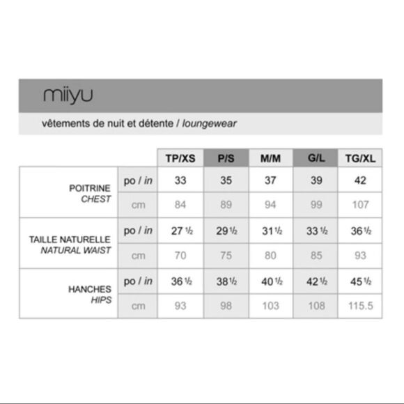 🎁NWT Miiyu Red Small Dot Nightgown Size XS🎁 - Picture 3 of 8